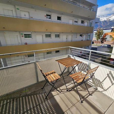 Stylish Apartment In Innsbruck + 1 Parking Spot Eksteriør billede