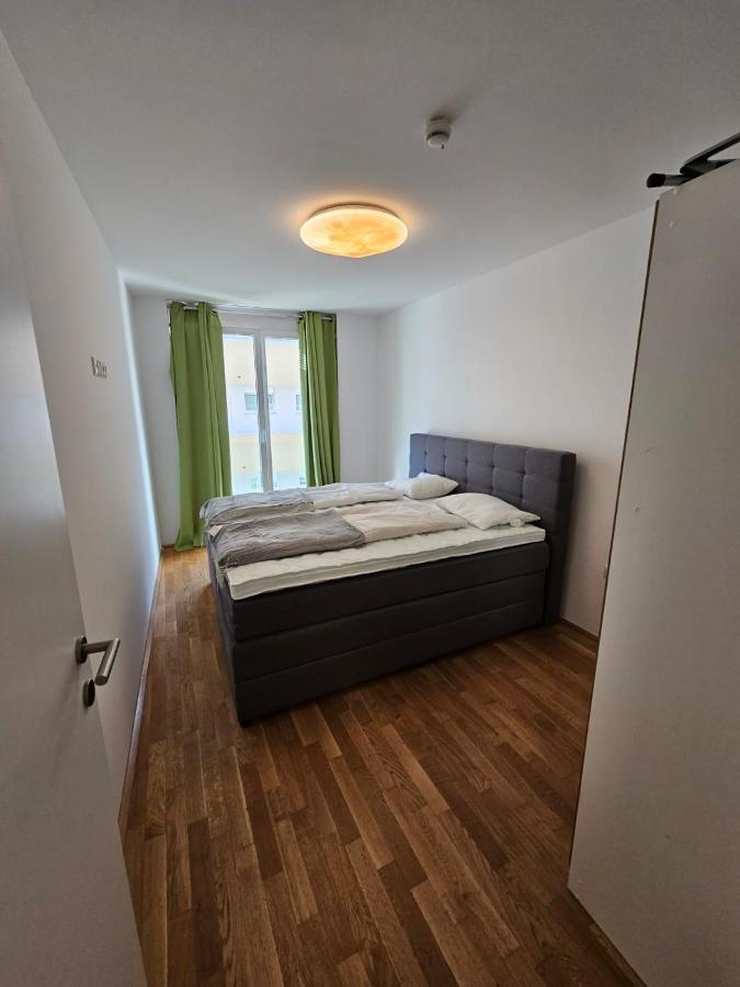 Stylish Apartment In Innsbruck + 1 Parking Spot Eksteriør billede